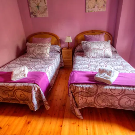 Casa De Aldea La Jaya I Ferienhaus Ortiguero